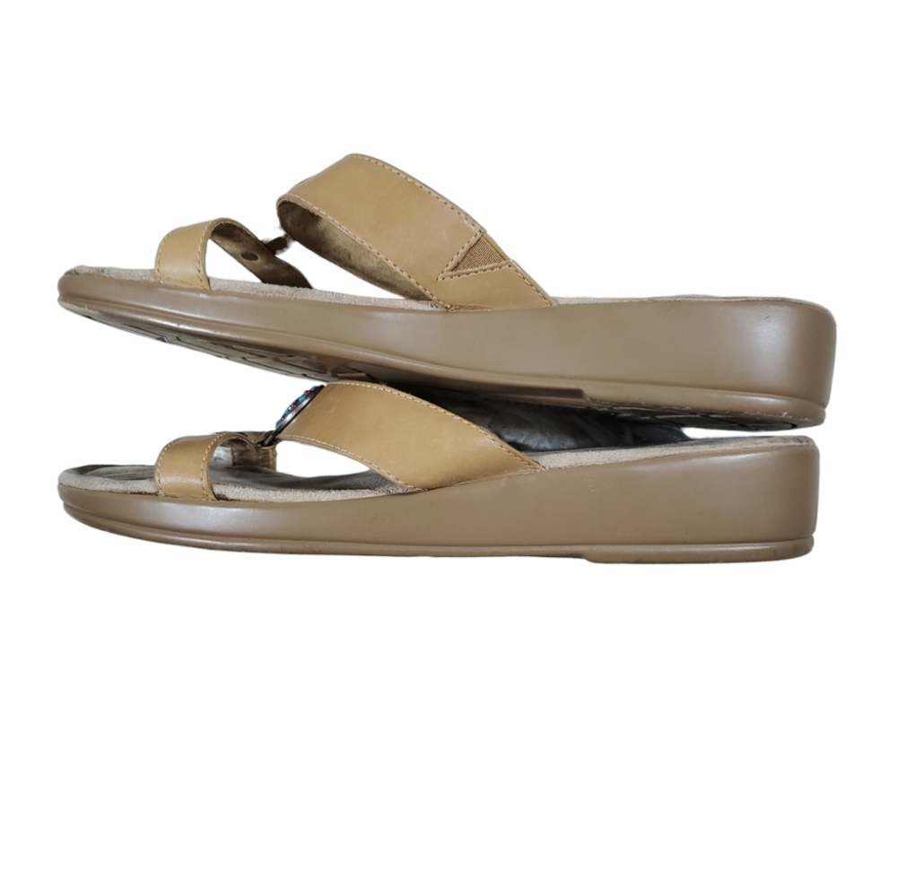 Minnetonka Sandals - Picture 6 of 7